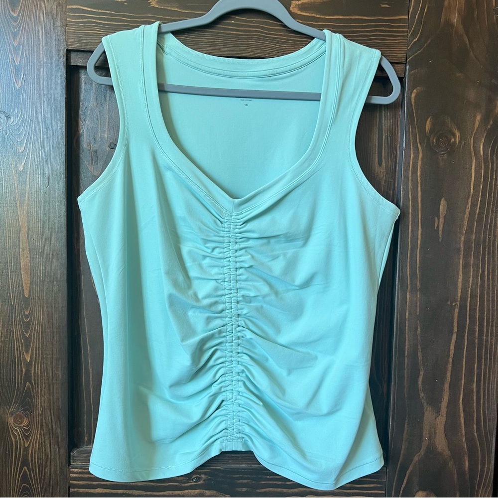 Athleta top